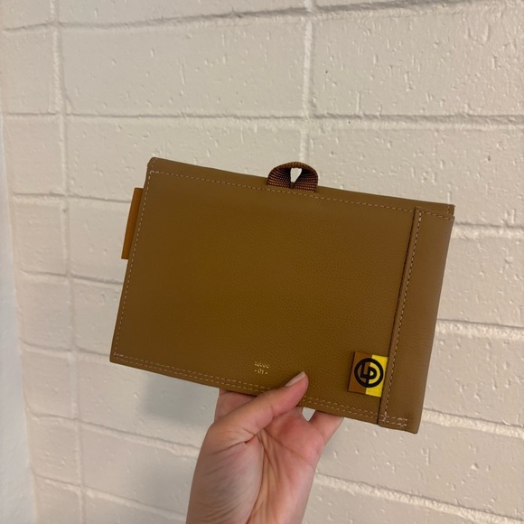 NWT Lance Pierres taboo 1 snap wallet in tan - Picture 2 of 5